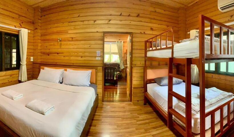 Семейное Бунгало, Baan Soontree Resort