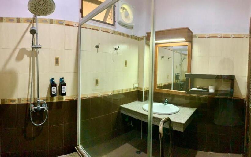 家庭洋房, Baan Soontree Resort