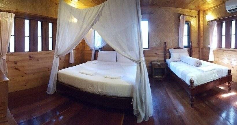 家庭间, Baan Soontree Resort