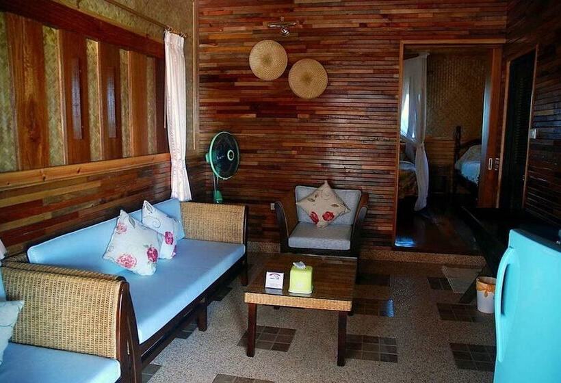 家庭间, Baan Soontree Resort