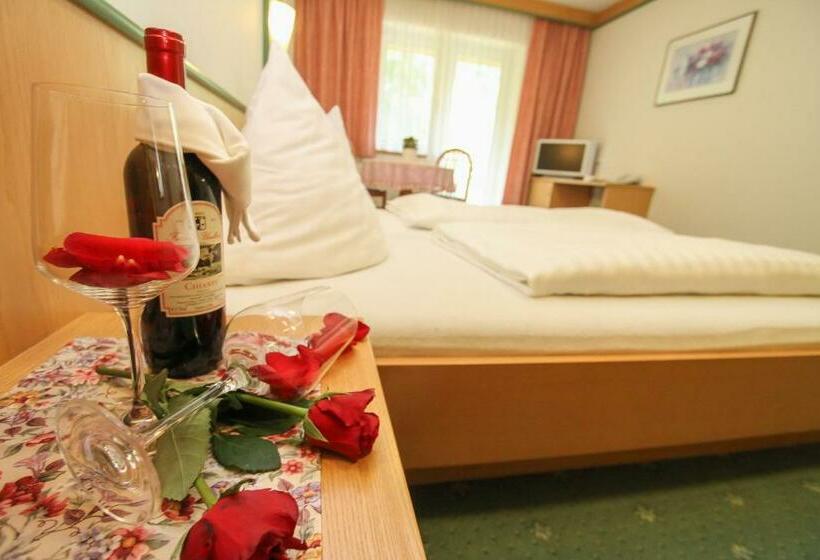 اتاق استاندارد یک تخته با بالکن, Landhotel Oberdanner