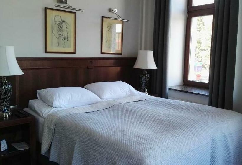 Pokój Standard, Retro B.a. Zientarski