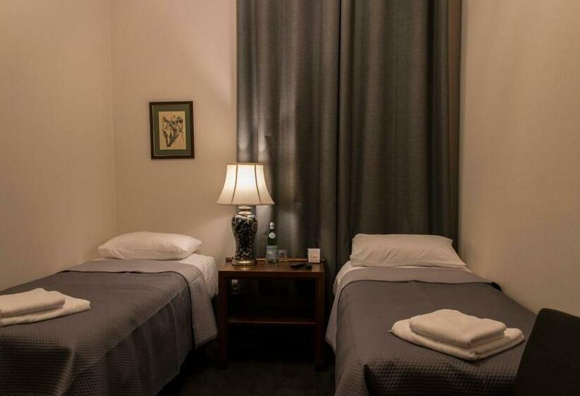 Pokój Basic, Retro B.a. Zientarski