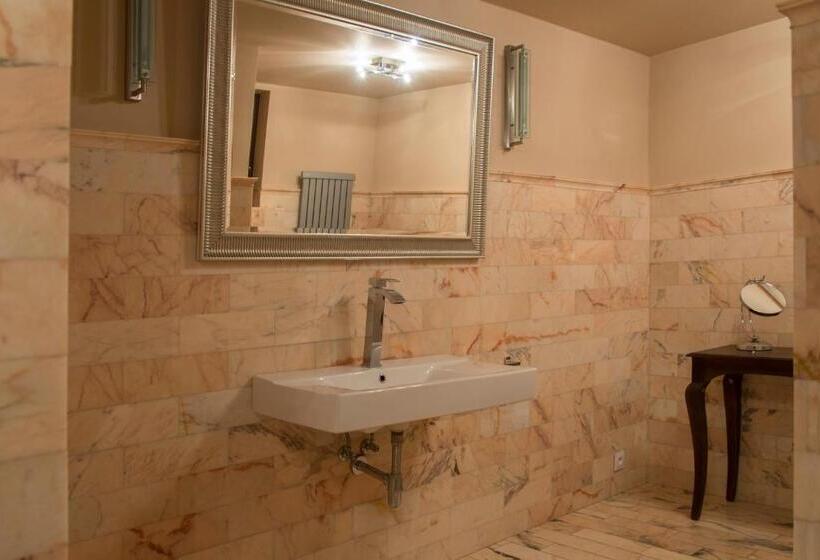 Apartament 1 Sypialnia, Retro B.a. Zientarski