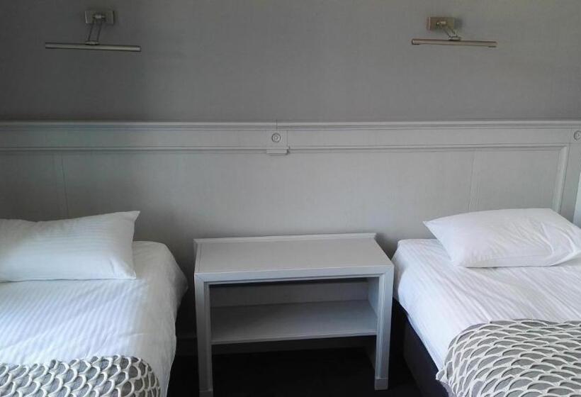 Apartament 2 Sypialnie, Retro B.a. Zientarski