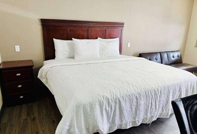 شقة غرفة واحدة, Wapiti Self Service Lodge