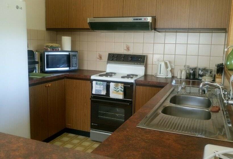 خانه 3 خوابه, Kirazz