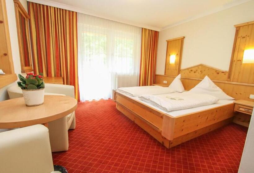 اتاق استاندارد سه نفره, Landhotel Oberdanner