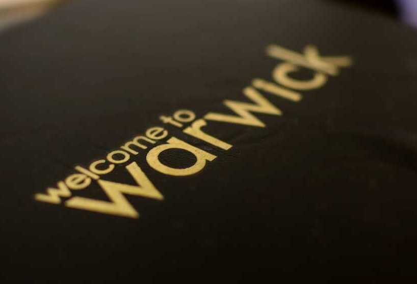 חדר משפחתי, Centre Point Midcity Motor Inn