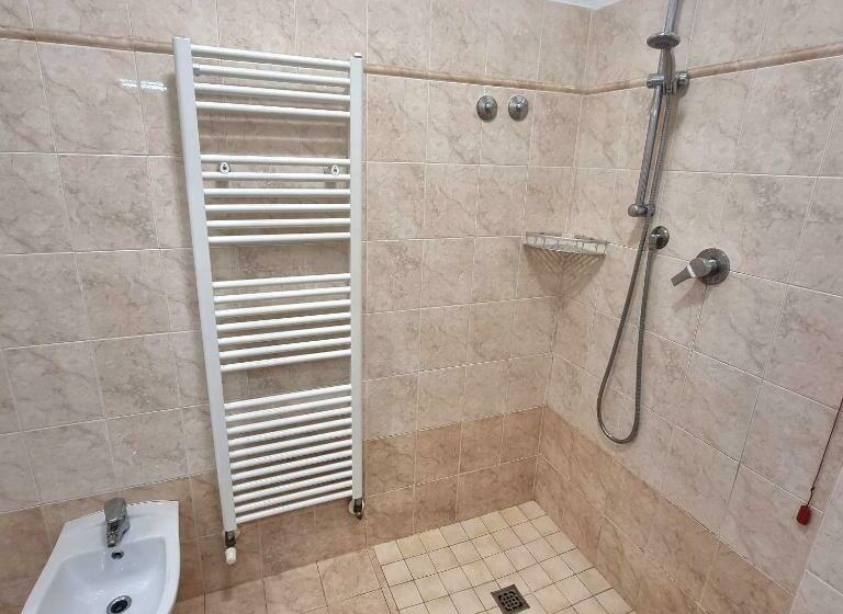استودیوی استاندارد, Residence Mare