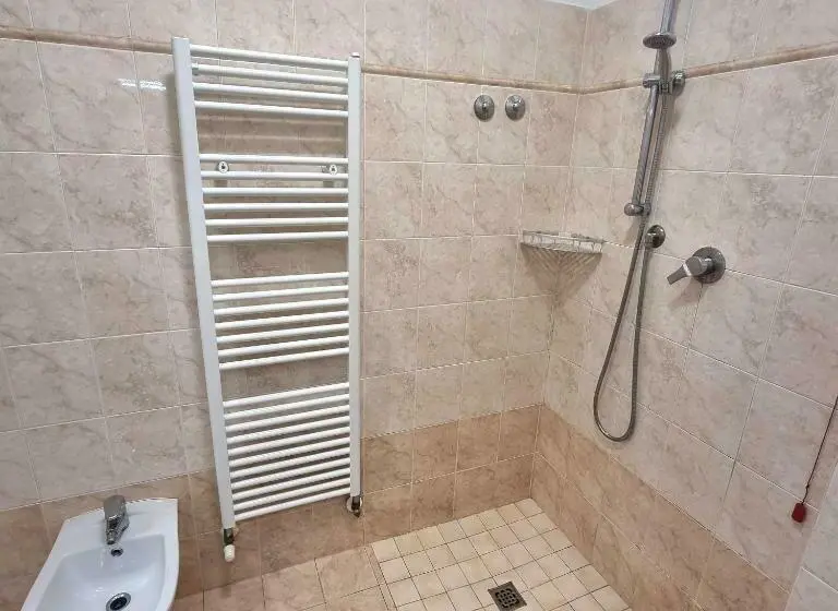 استودیوی استاندارد, Residence Mare