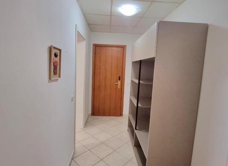 استودیوی استاندارد, Residence Mare