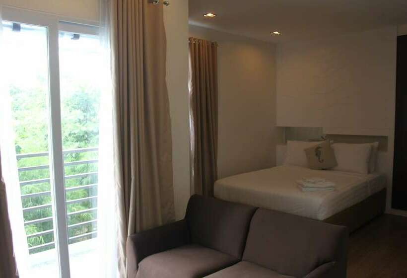 주니어 스위트, The Reef Hotel And Residences