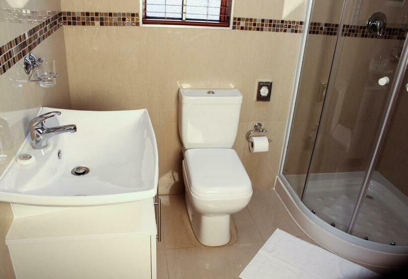 패밀리 룸, Victoria Heights B&b