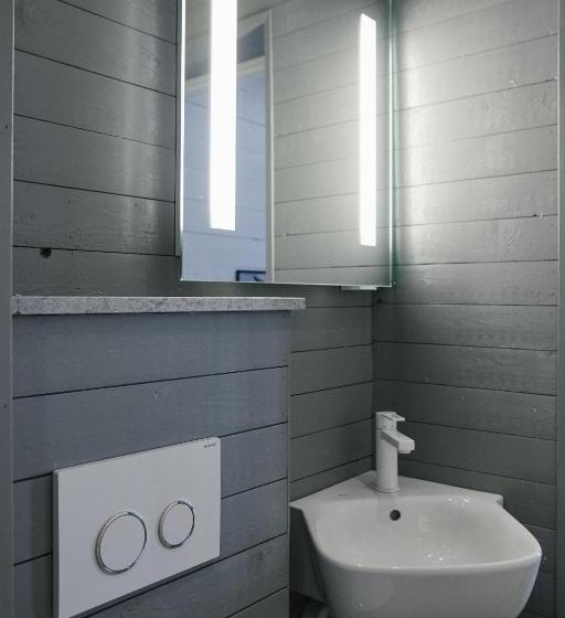 패밀리 룸, Visby Logi & Vandrarhem