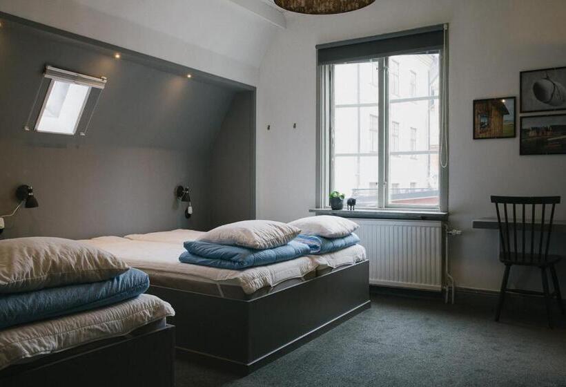 패밀리 룸, Visby Logi & Vandrarhem