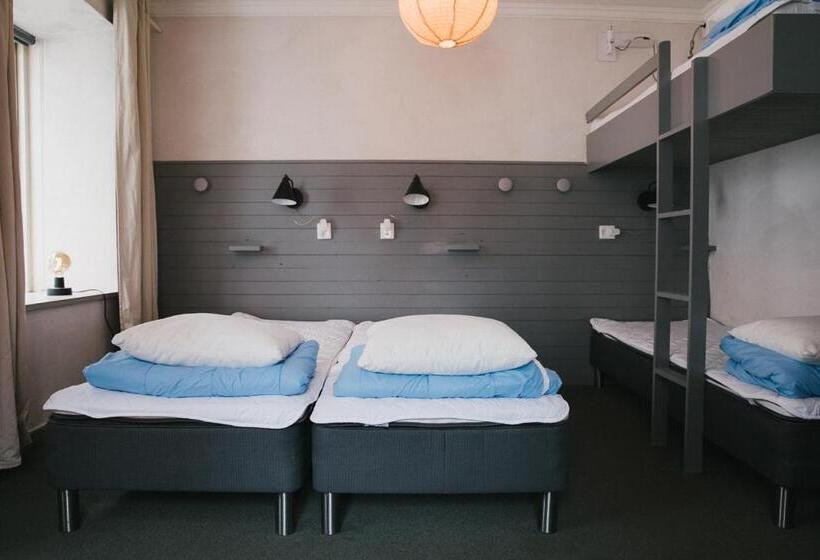 4인용 스탠다드 룸, Visby Logi & Vandrarhem