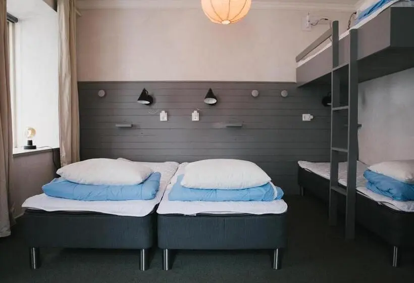Standard Neljän Hengen Huone, Visby Logi & Vandrarhem