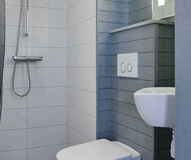 패밀리 룸, Visby Logi & Vandrarhem