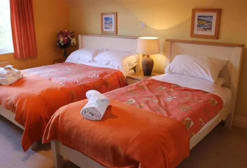 Deluxe Kolmen Hengen Huone, Blossom Hill Bed And Breakfast
