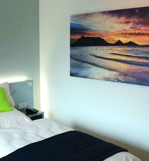 חדר סטנדרט, Amel Mitte