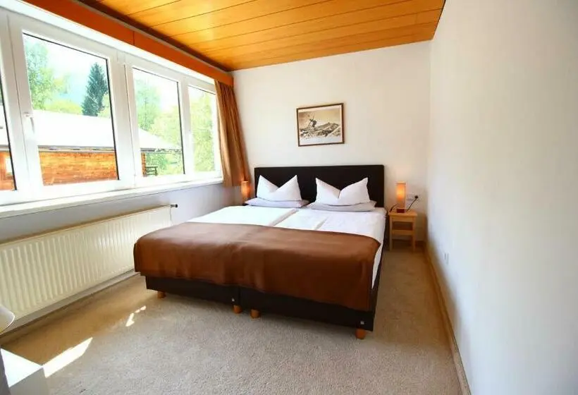 Standard Enkeltværelse, Berghof