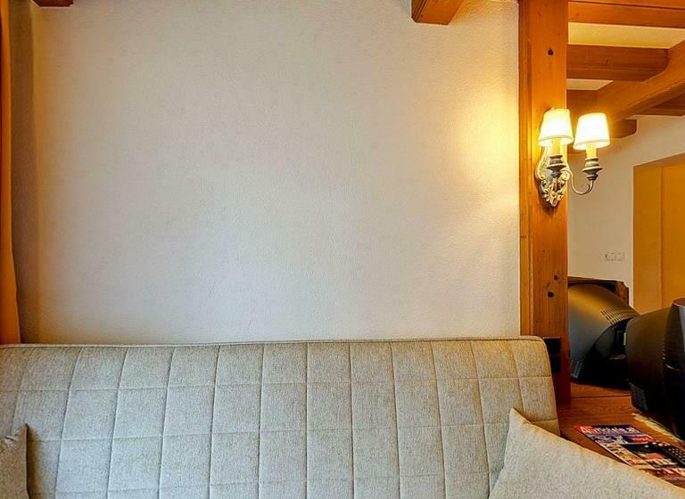 スタンダードルーム, Bruno