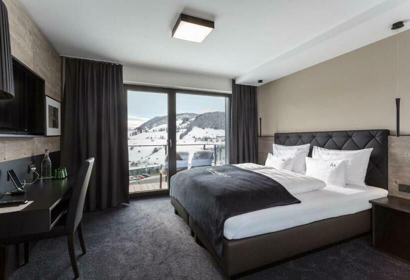 اتاق استاندارد سه تخته با بالکن, Das Marent