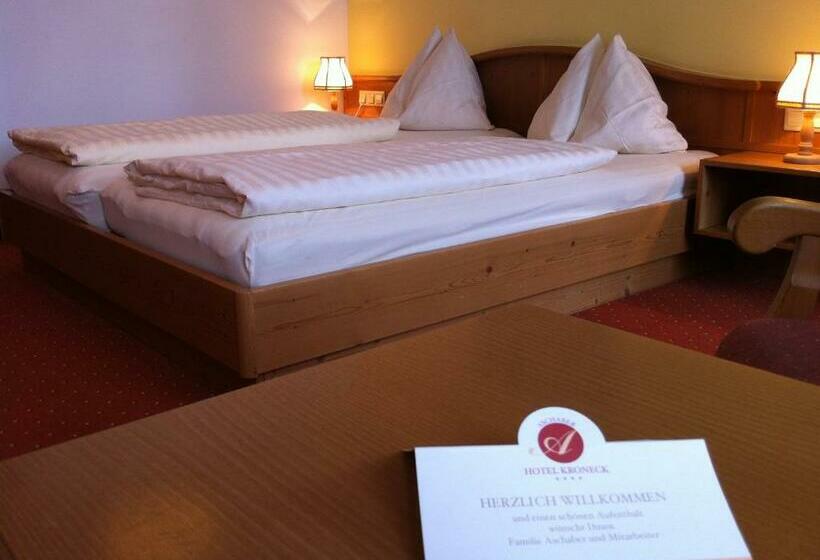 Номер Стандарт с Балконом, Kroneck