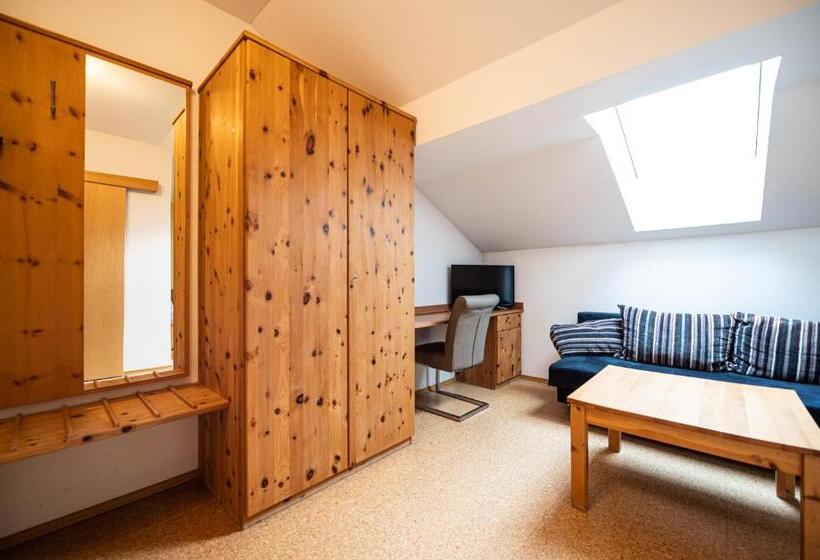 スタンダードシングルルーム, Osternacherhof