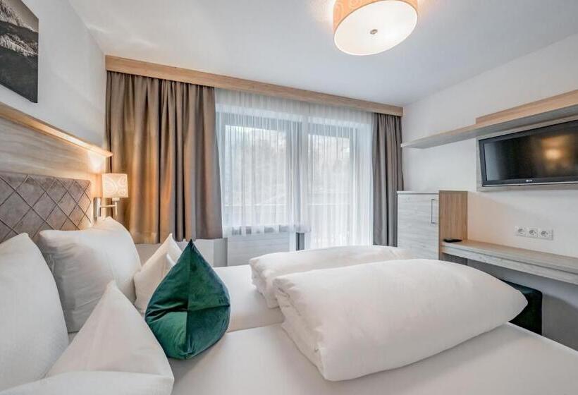 1 Bedroom Family Apartment with Balcony, Rechenau Living & Relax