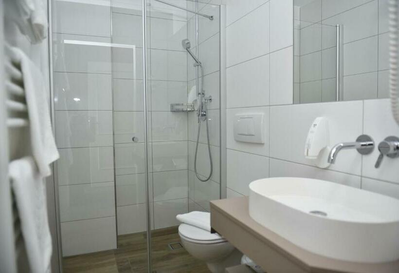 חדר דלוקס עם מרפסת, Skischule Krallinger