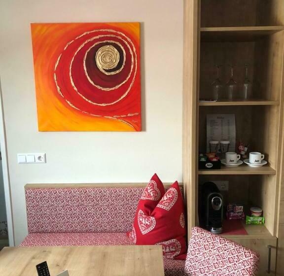 חדר דלוקס לשלושה, Skischule Krallinger