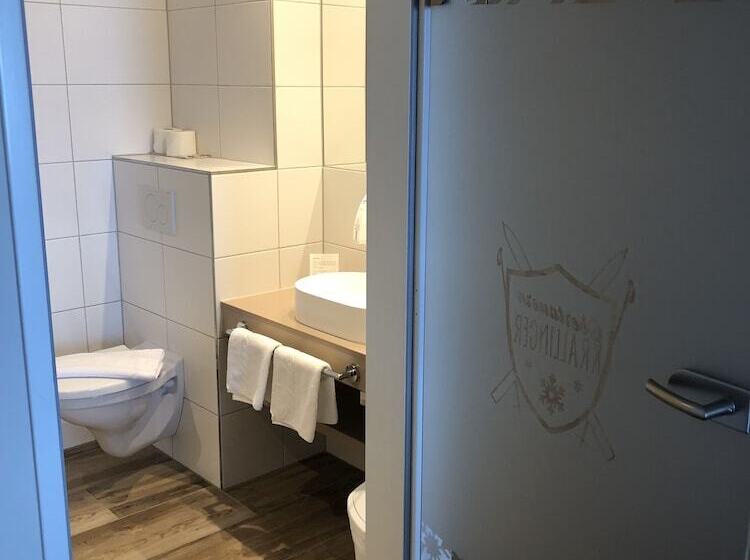 חדר דלוקס עם מרפסת, Skischule Krallinger