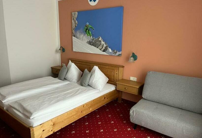 חדר סטנדרט, Solaria