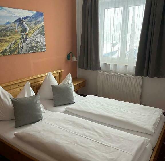 חדר סטנדרט, Solaria