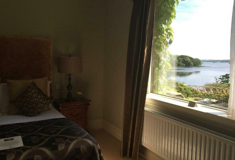 غرفة قياسية مطلّة علي البحيرة, St Kyrans Guest House