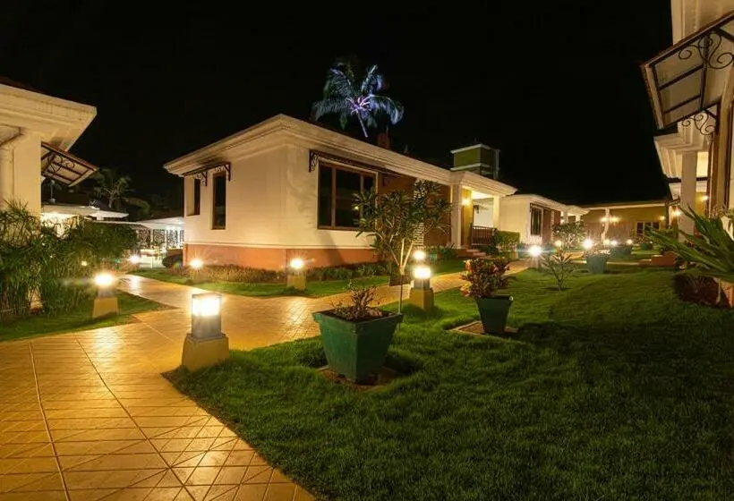 Talo 1 Makuuhuone, The Grand Leoney Resort