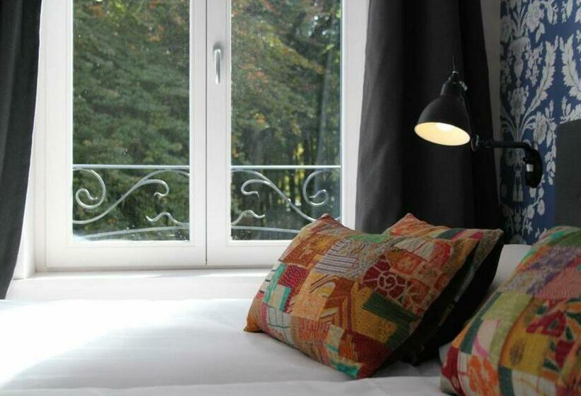 Номер Стандарт Вид на Парк, Villa Adélaïde