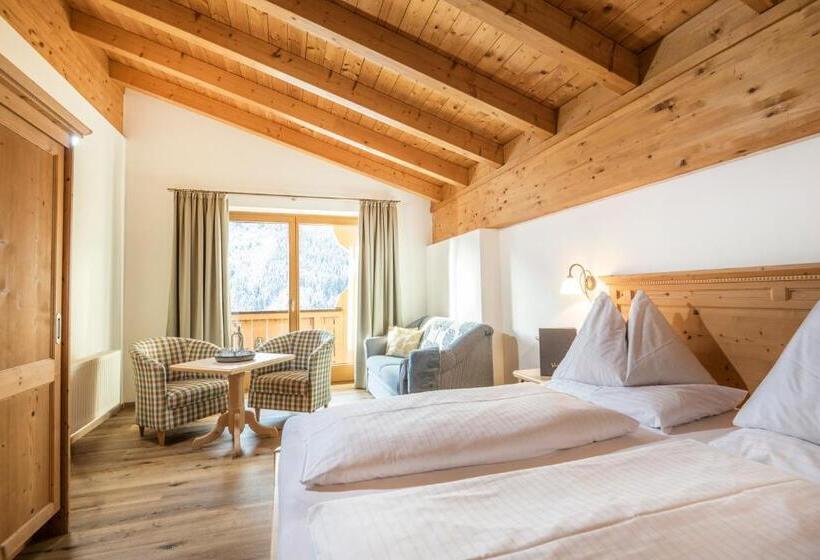 带阳台标准四人间, Vorderronach