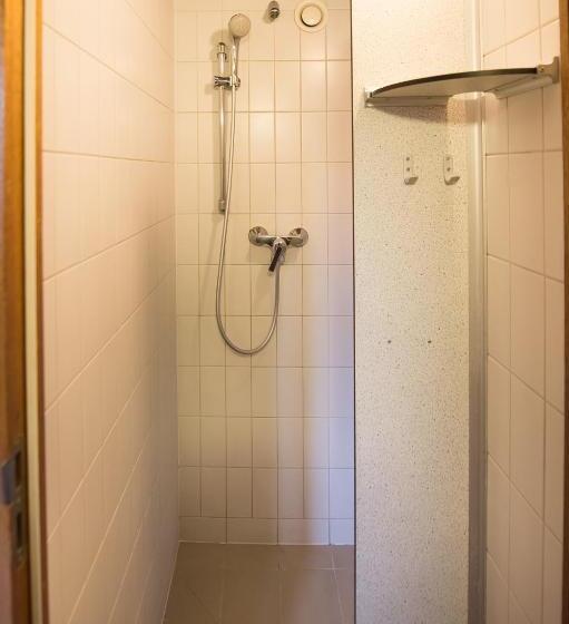 共用房间的床, Auberge De Jeunesse De Mons