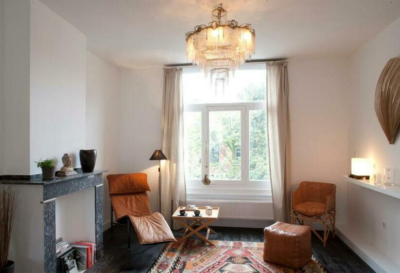 اتاق لوکس, Antwerp B&b