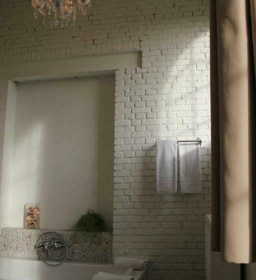 اتاق استاندارد, B&b Amuse Couche