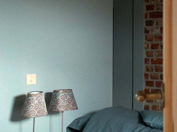 חדר סטנדרט לשלושה, B&b Buytenshuys