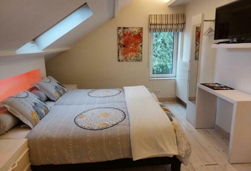 스탠다드 룸 킹사이즈 침대, A L Inattendue