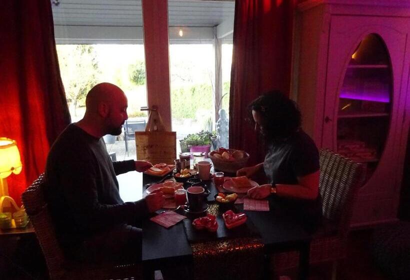 스탠다드 룸 킹사이즈 침대, A L Inattendue