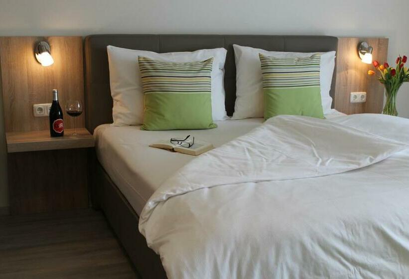 إستوديو قياسى, Gästehaus Karl August