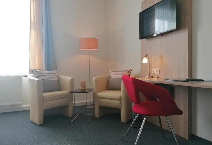 Sviitti 2 Makuuhuonetta, Gästehaus Karl August