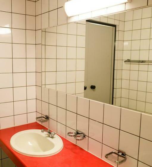 四人标准间, Generation Europe Youth Hostel