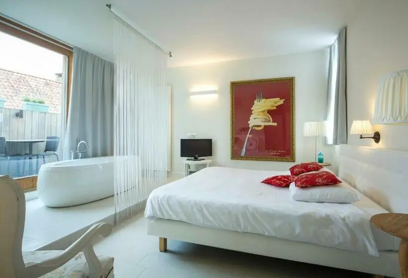 Junior Suite, Restaurant Vous Lé Vous
